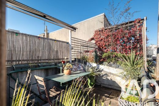 Apartment / Etagenwohnung in Bastille, République, Nation-Alexandre Dumas, Paris