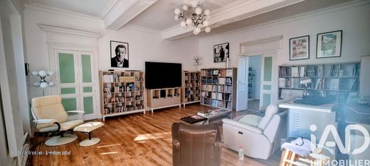 Castle in Gasques, Tarn-et-Garonne