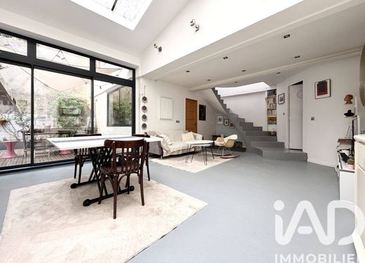 Apartment in Vanves, Hauts-de-Seine