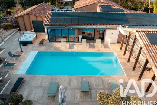 Villa in Cestas, Gironde