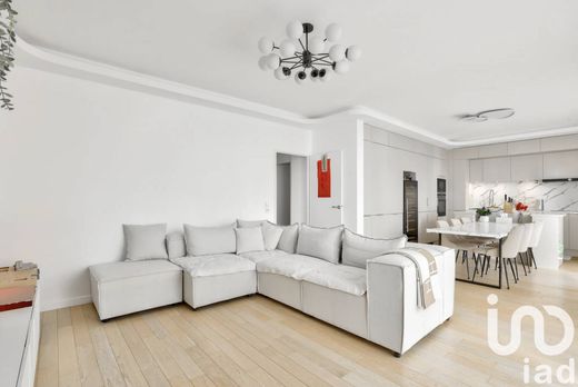 Apartment in Clichy, Hauts-de-Seine