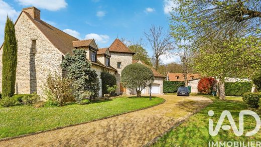 Villa in Santeny, Val-de-Marne