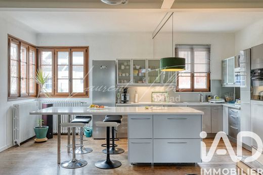 Villa in Croissy-sur-Seine, Yvelines