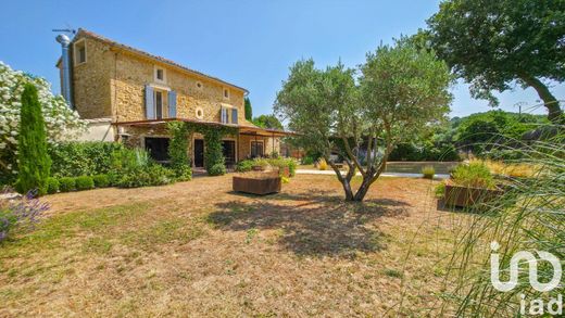 빌라 / Serviers-et-Labaume, Gard