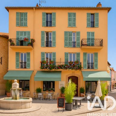 Complexes résidentiels à Vence, Alpes-Maritimes