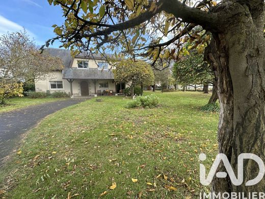 Villa in Jullouville, Manche