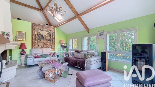 Villa in Chevreuse, Yvelines