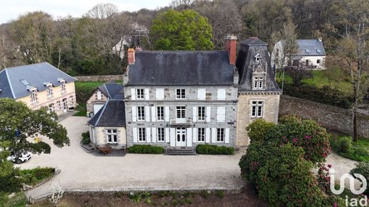 Villa in Guingamp, Côtes-d'Armor