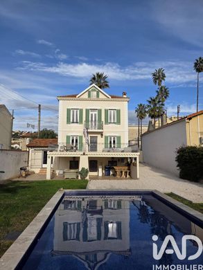 Villa en Vallauris, Alpes Marítimos