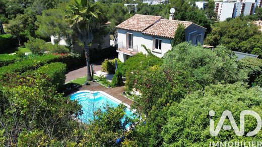 Villa in Saint-Raphaël, Var