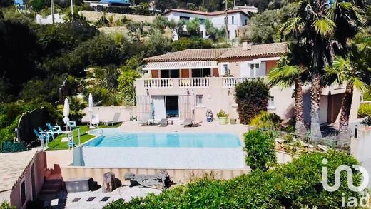 Villa in Sanary-sur-Mer, Var