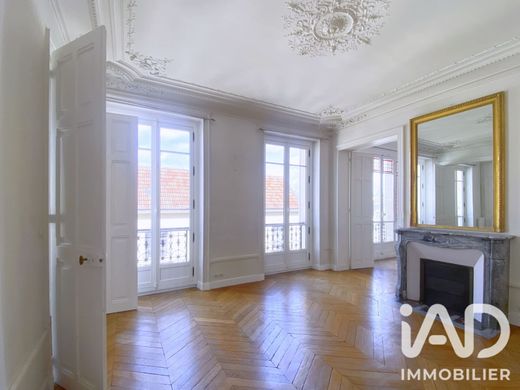 Apartment in Versailles, Yvelines