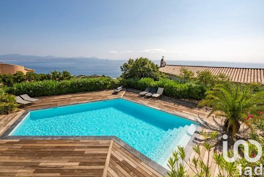 아파트 / Roquebrune-sur-Argens, Var