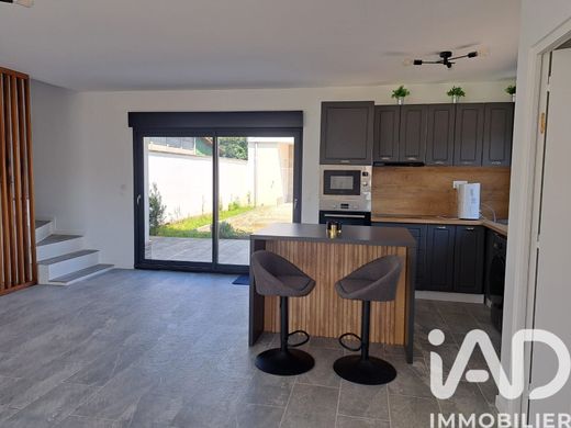 套间/公寓  Meaux, Seine-et-Marne