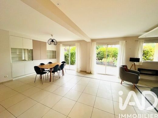 Apartment in Annecy, Haute-Savoie