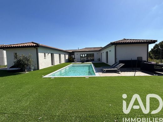 Villa a Nîmes, Gard
