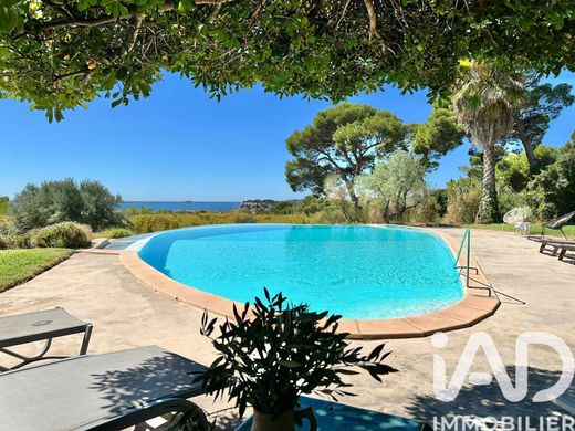 Villa in Sanary-sur-Mer, Var