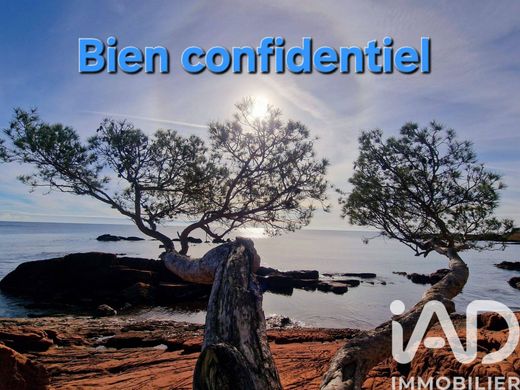 Villa in Saint-Raphaël, Var