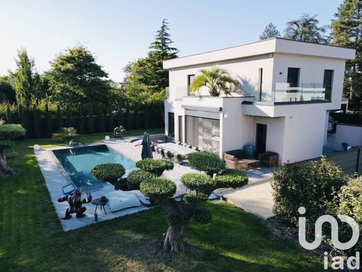 Villa in Lissieu, Rhône