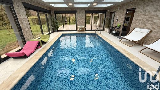 Villa in Châtillon-sur-Marne, Marne