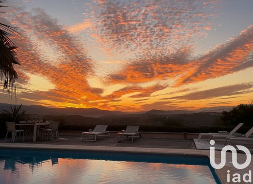 Villa in Mouans-Sartoux, Alpes-Maritimes