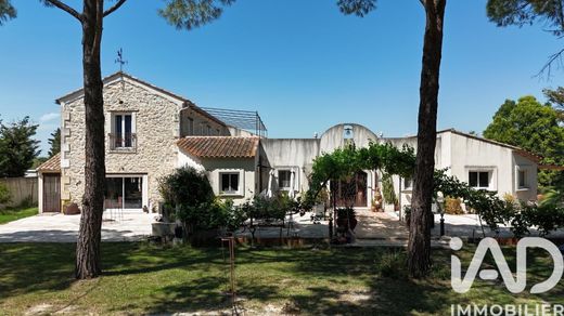 Вилла, Арль, Bouches-du-Rhône