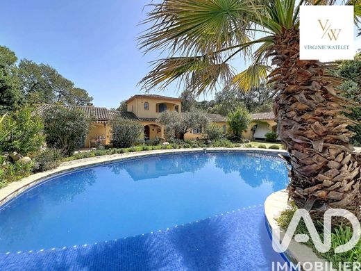 Villa in Saint-Mathieu-de-Tréviers, Hérault