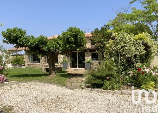 Willa w Trets, Bouches-du-Rhône