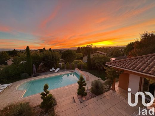 Villa a Vourles, Rhône