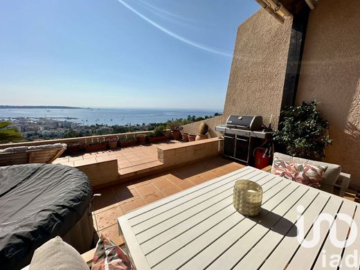 Appartement à Vallauris, Alpes-Maritimes