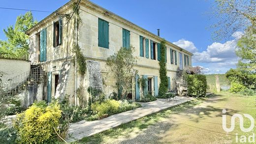 Villa in Beautiran, Gironde