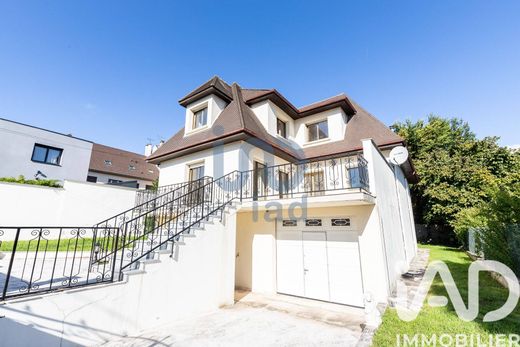 Вилла, Витри-сюр-Сен, Val-de-Marne