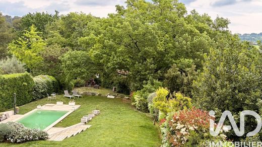 Villa in Aix-en-Provence, Bouches-du-Rhône