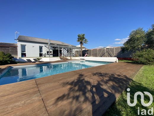 Villa in La Jarrie, Charente-Maritime