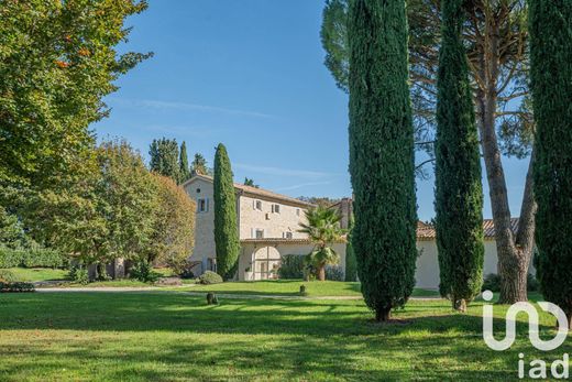 Villa en Sauzet, Droma