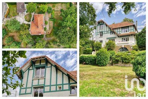 빌라 / Sannois, Val d'Oise