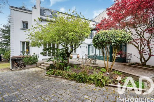 Villa - Ville-d'Avray, Hauts-de-Seine