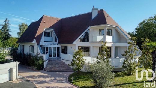 Villa in Vaujours, Seine-Saint-Denis