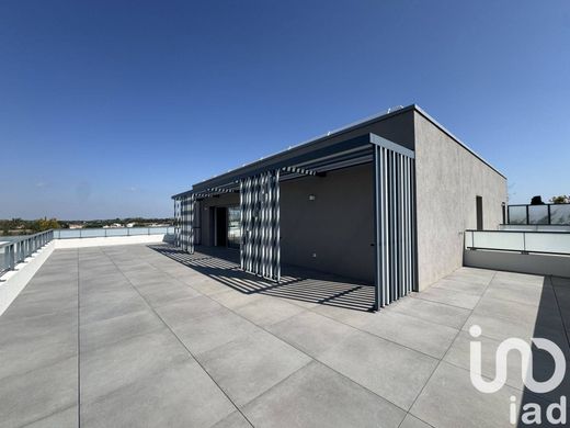 Apartment / Etagenwohnung in Baillargues, Hérault