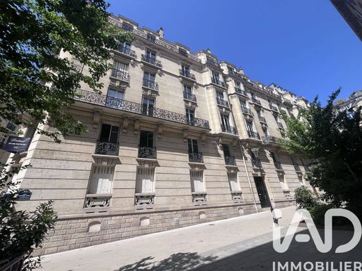 Квартира, La Muette, Auteuil, Porte Dauphine, Paris