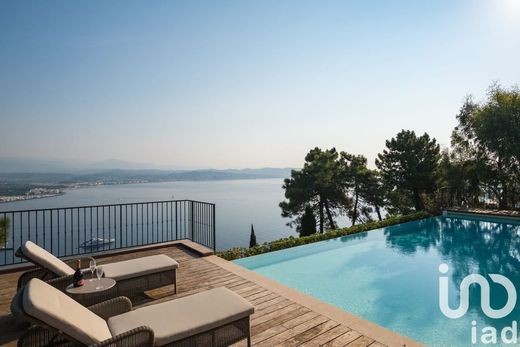 ﻓﻴﻼ ﻓﻲ Théoule-sur-Mer, Alpes-Maritimes