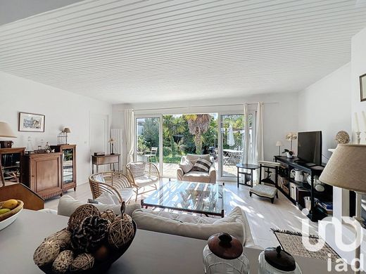 Villa a Saint-Martin-de-Ré, Charente-Maritime