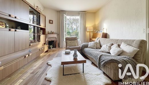 Villa in Viroflay, Yvelines