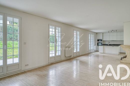 Villa en Bougival, Yvelines