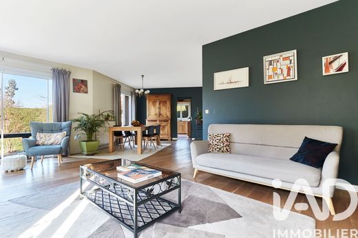 Villa in Croissy-sur-Seine, Yvelines