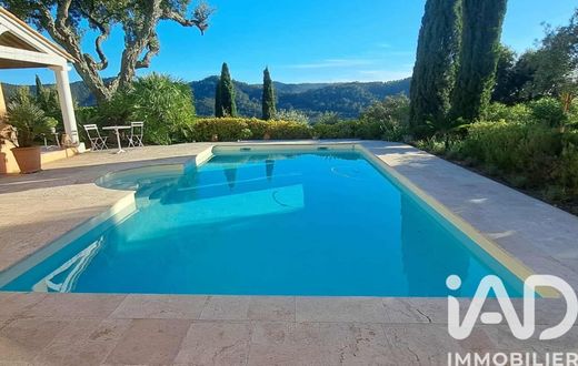 别墅  Pierrefeu-du-Var, Var