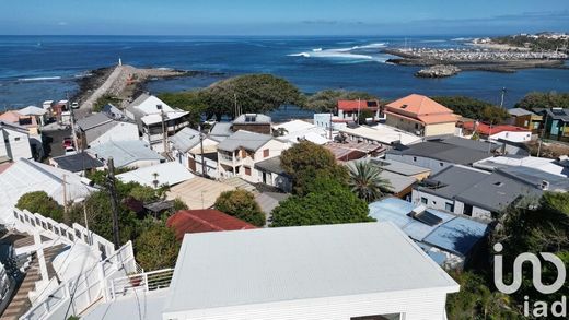 Villa in Saint-Pierre, Réunion