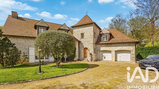 Villa in Santeny, Val-de-Marne