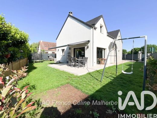 Вилла, Aigremont, Yvelines