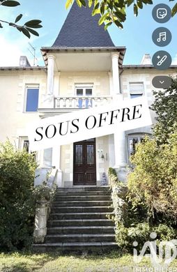 Villa in Nantes, Loire-Atlantique